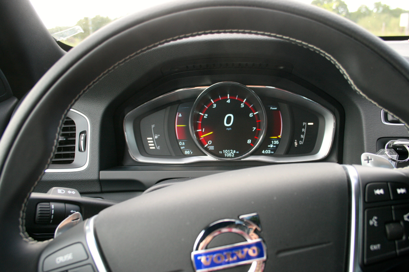 Illustration for article titled 2015 Volvo V60 T6 R-Design: The Jalopnik Review